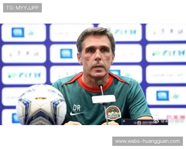 河南队主帅拉莫斯当选2025赛季中超最佳教练