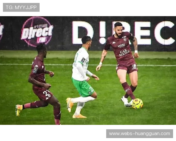 梅斯死磕保级,里昂连胜势头遇阻 梅斯死磕保级,里昂连胜势头遇阻